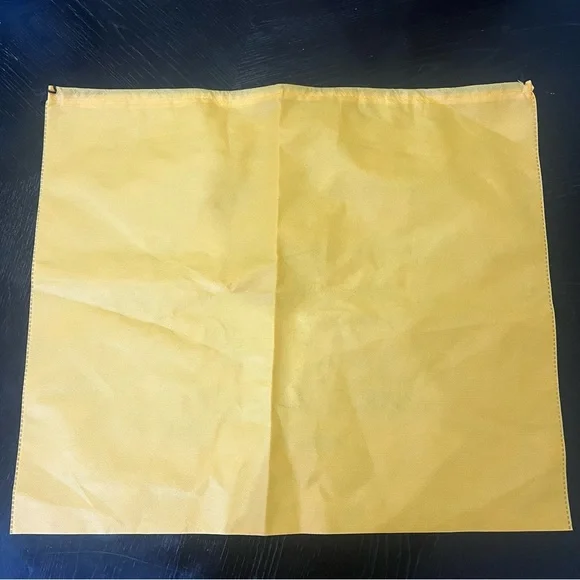 Mario Valentino Vibrant Yellow Dust Bag - Picture 4 of 7